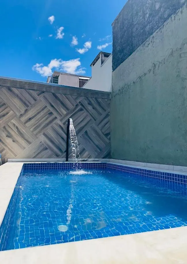 Casa Proxima A Praia Com Piscina! Balneário Camboriú Nyaraló